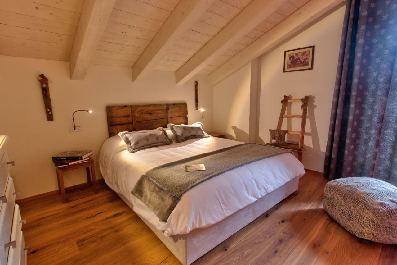 Nellali Villa Gressan Exteriör bild