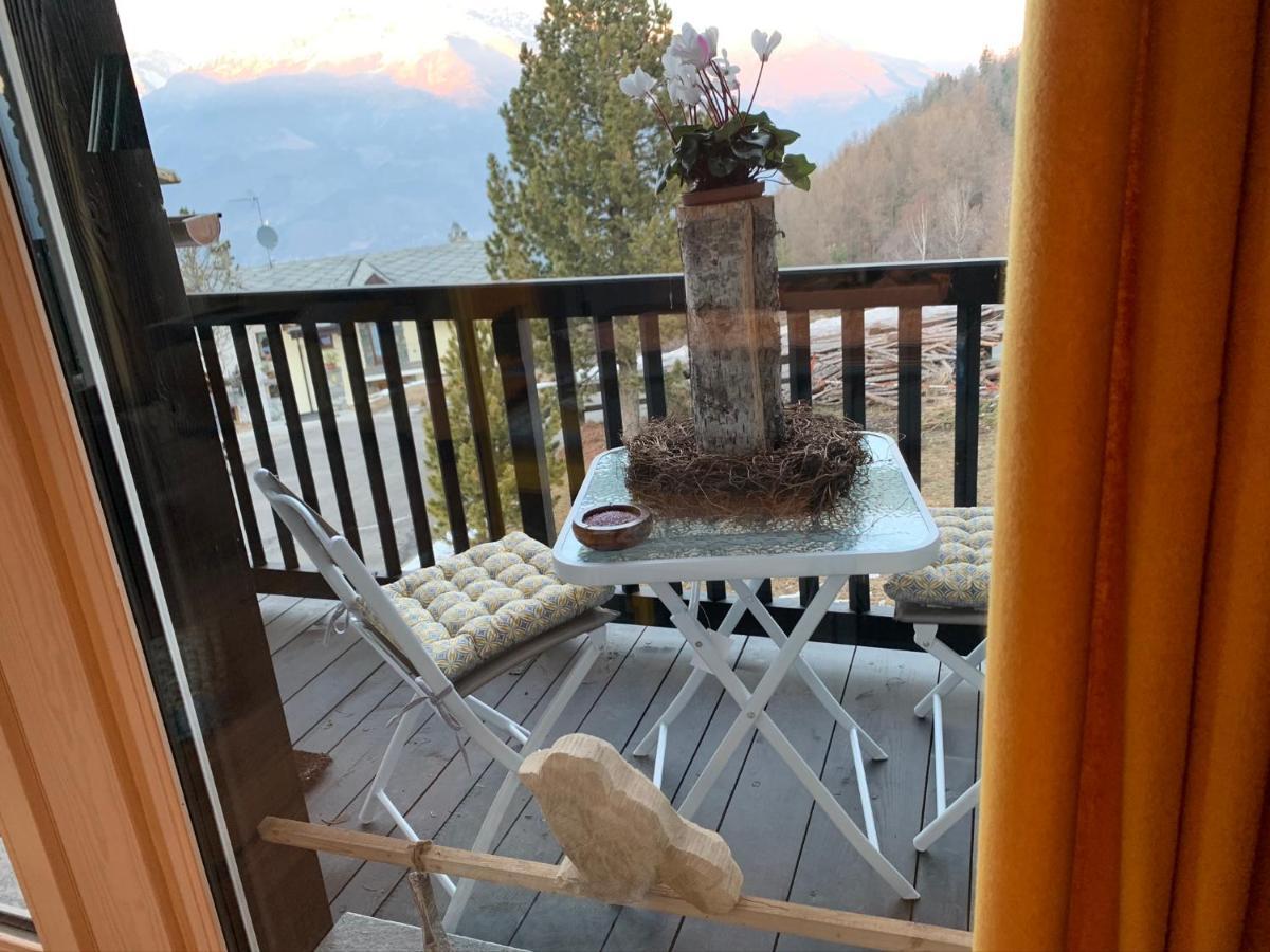 Nellali Villa Gressan Exteriör bild